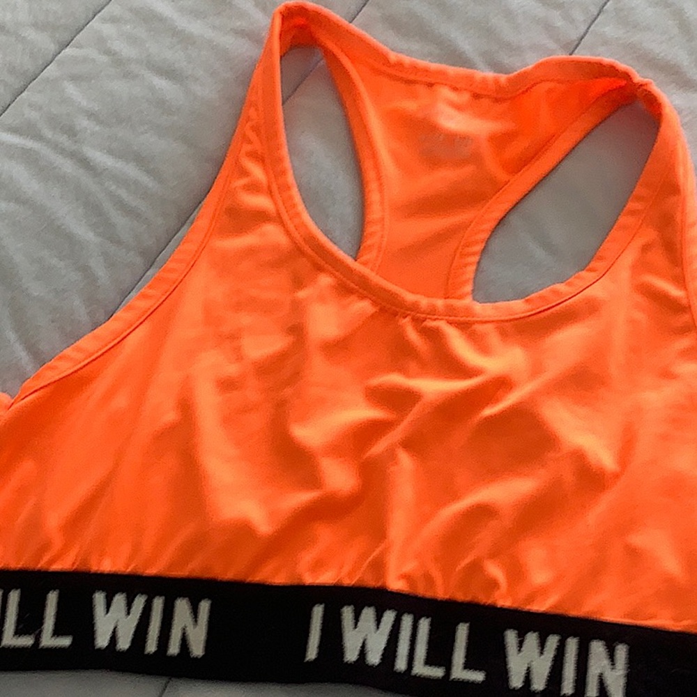 Sports bra